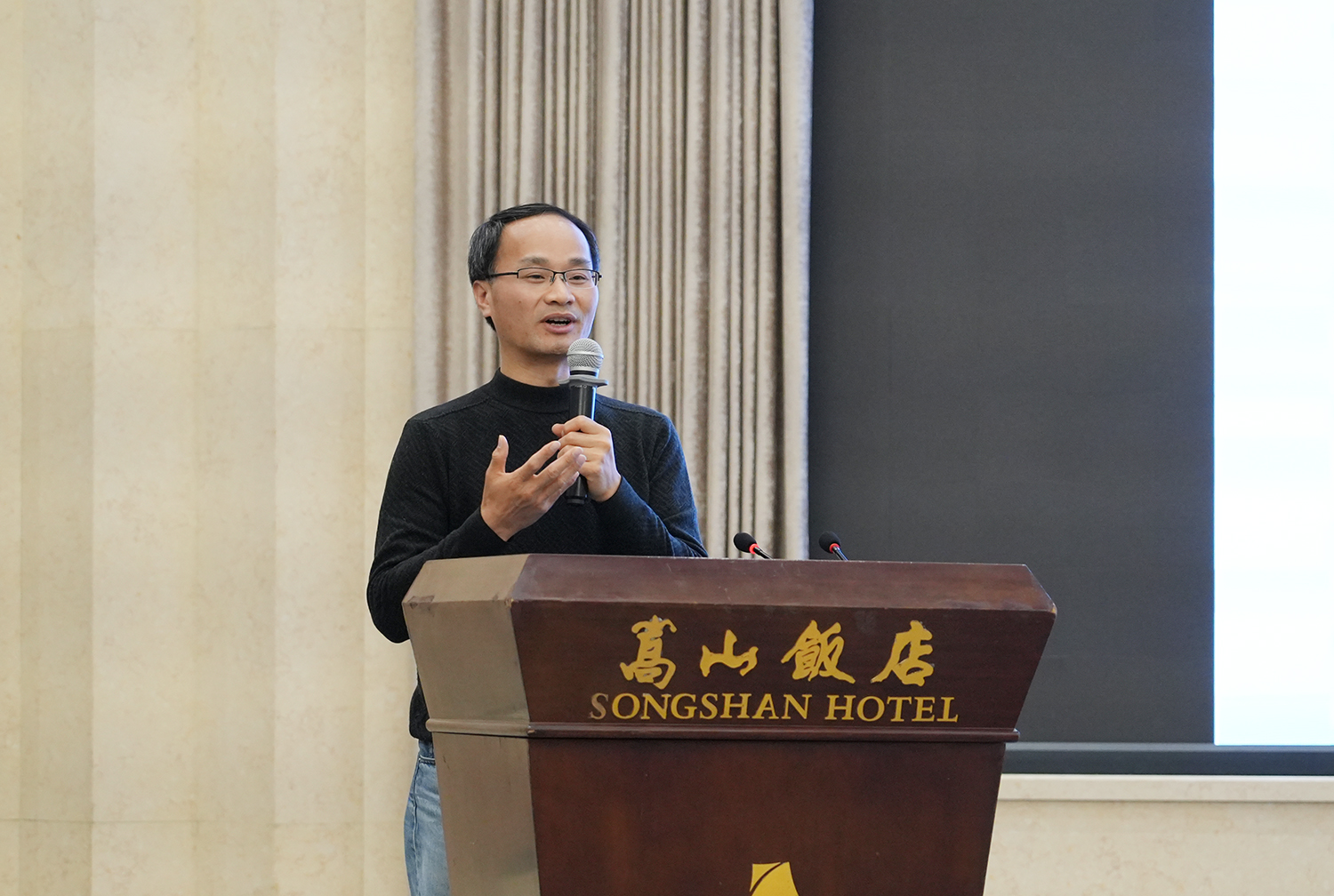 1701321579779773.jpg 张善端2.jpg